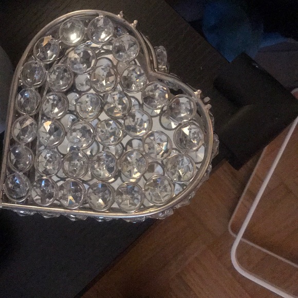 Jewelry box